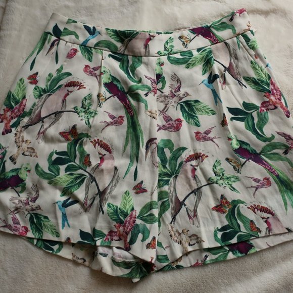 Colorful Print Shorts - Picture 1 of 9